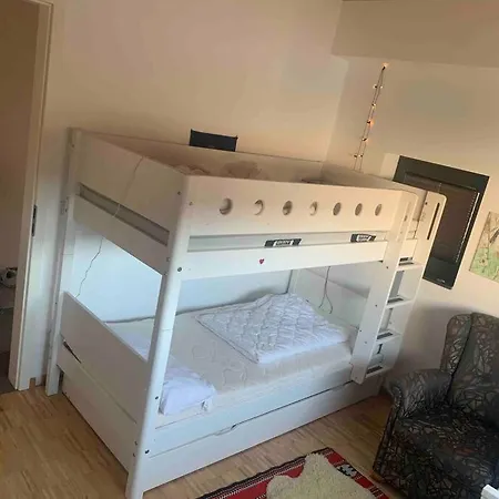 Apartment Ruhige Für Familien Mit Kindern Im Herzen Prenzlauer Bergs *