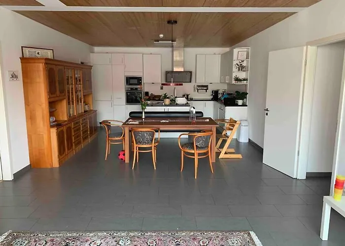 Ruhige Fuer Familien Mit Kindern Im Herzen Prenzlauer Bergs Daire Berlin