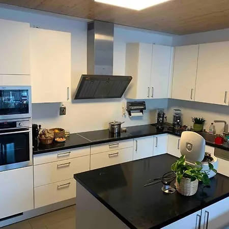 Ruhige Für Familien Mit Kindern Im Herzen Prenzlauer Bergs *